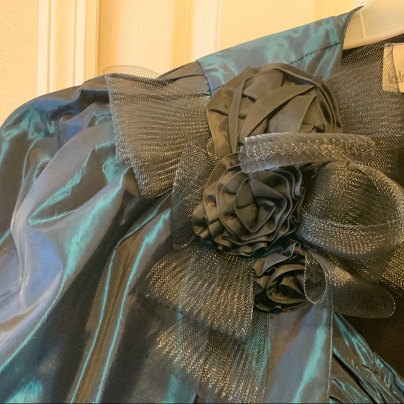 Stunning Vintage Evening Dress With Jacket - Picture 3 of 8